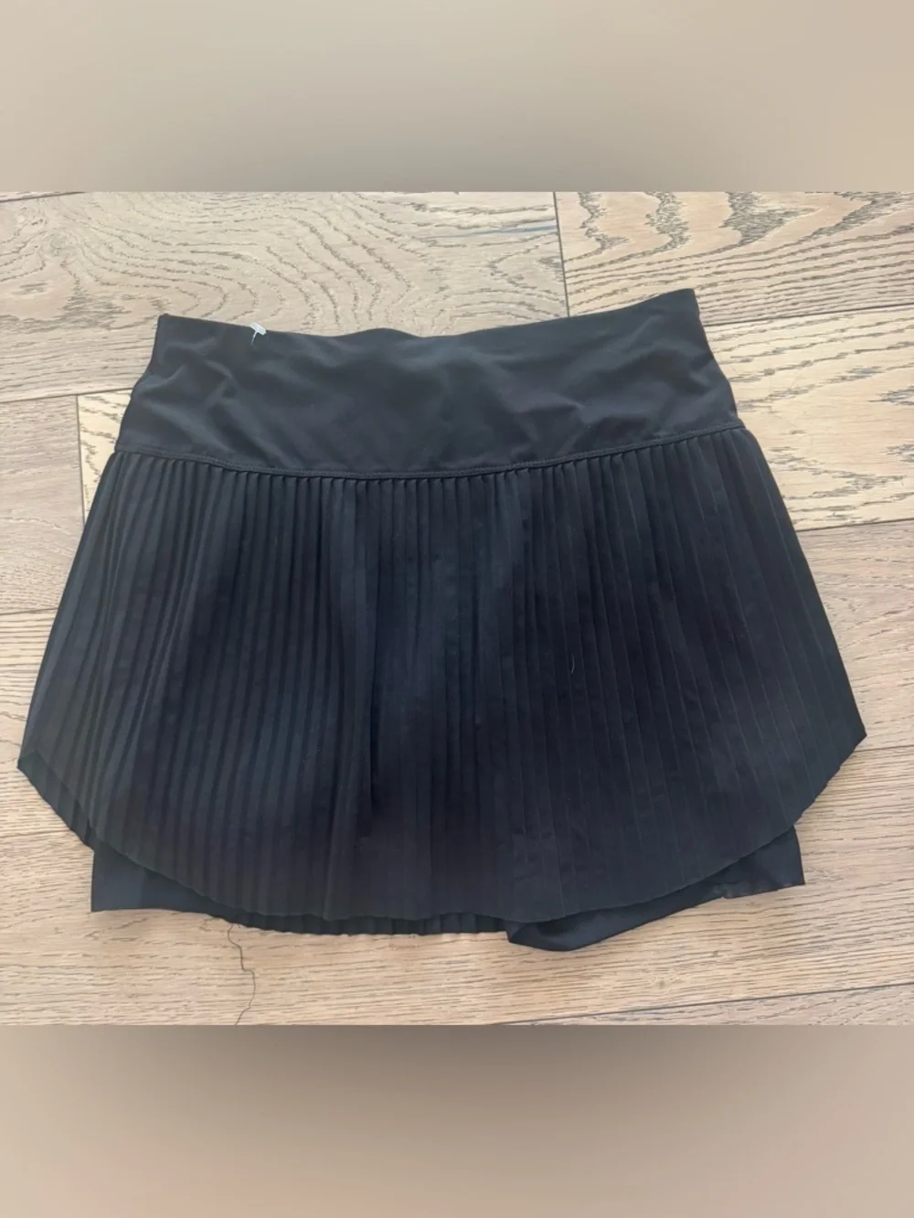 Lucky In Love Pleated Skort Black Medium